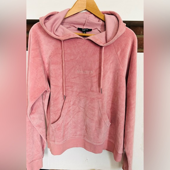 BRUNETTE women’s M/L dusty rose velour crop hoody in like new condition - Picture 3 of 7